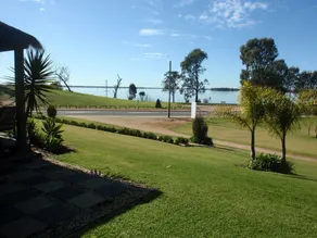 CAPRICORN MOTOR inn - Image 3