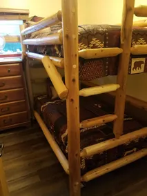 Fall priser endast $ 99. 00 en natt!  Årets bästa fiske med trädets förändring! - Image 3