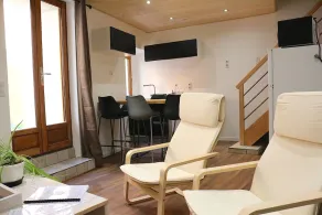 Château de Villelongue, renovated school gîte - Image 5