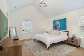 Charleston Oasis with Hot Tub, Mins to Dtwn - Image 5
