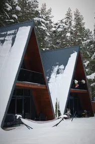 Park Hotel Surami Chalet & Restaurant - Image 5