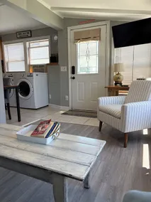 Beachy Bay Breeze Bungalow - Image 2