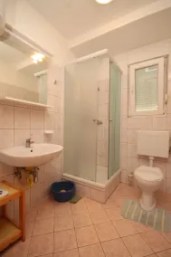 One bedroom apartment with terrace and sea view Preko, Ugljan (A-8315-c) - Image 2