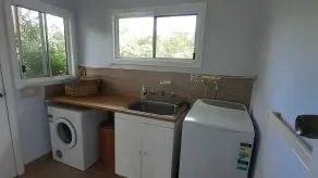 SURF N VISNING 138 Camden Hd Rd Dunbogan - Image 2