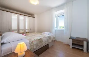 Amazing home in Brbinj - Image 5