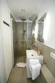 Exclusive bungalow in an idyllic location at the foot of the Andechs Monastery - Image 4