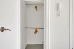 Dreamy West Village 2BR w/ Doorman, W/D & Gym, by Blueground - Image 5