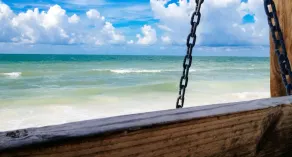 Summer Breezes Holiday: A Charming Suite Near Florida's Best Beaches - Image 5