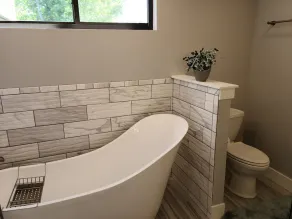 Modern 5-bedroom on 5-acre Pond; Dock; Hot Tub; Firepit; Pet Friendly - Image 4