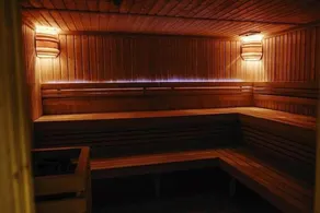 Premium-lejlighed med pool og sauna - Image 3