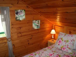 Chalet cosy avec piscine privée au Val-d'Ajol, 3 chambres - Image 5