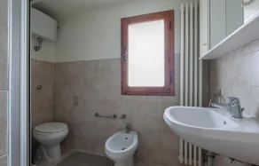Superbe maison à Montefoscoli avec WiFi - Image 2