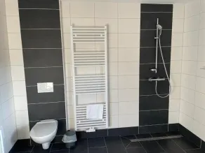 Appartment am Rosenplatz,24 Stunden Check in, Küche, kostenfreie Parkplätze - Image 4