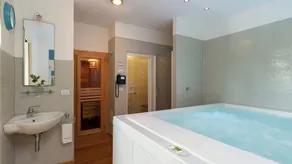 VILLA BARCHESSA PANIGAI 14, Emma Villas - Image 4