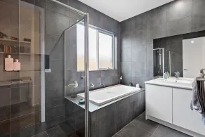Luxury Large Home - LATE CHECK OUT Feb-Nov 2025 - Image 4