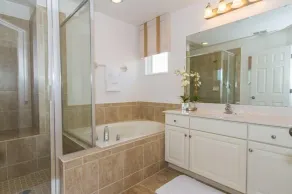 Ny (2015) Luksuriøs 6 seng, 5. 5 bad villa, sydvendt, udvidet privat pool - Image 3