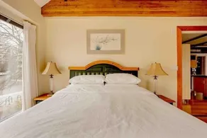 Vancouver Waterfront 1480SF 2BR Townhome with Deck - Image 5
