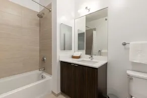 Cozy Loop 1BR, w/ W/D, Gym, nr Chicago Riverwalk by Blueground - Image 4