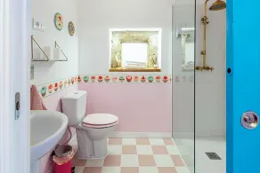 The 50's Suite. Barbie's summer house. Bathtub and jukebox - Image 4