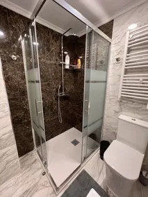La Zenia beach Renovated 3-bedroom, 2.5 bath condo w/patio/AC - Image 3