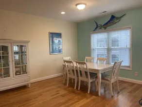 Gorgeous Ocean Views - 1 min walk to beach access! - Image 5