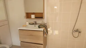 Maison Avec Jardin Dans Village, Proche de la Base Nautique - Image 3
