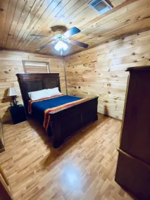 Sugarberry Cabin - Near Lake Sam Rayburn • Pets • Fire Pit - Image 3
