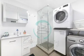 Zen Marina 1BR Bayview Private Balcony Modern - Image 2