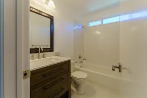 Family Friendly & King Suite & Fire Pit, 9 Mil DT - Image 3