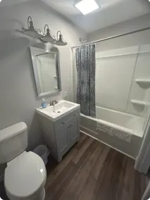 Immaculate Farmhouse Style Southern Rental - Image 3