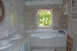 Cottage River Cottage con dintorni del 17 ° secolo vicino a Saintes e fiume - Image 3