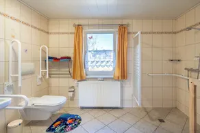 7-bed room ****, wheelchair accessible, accommodation in the middle of  garden, - Image 5