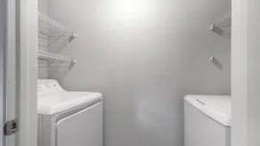 Landing Modern Apartment with Amazing Amenities (ID1272X140) - Image 3