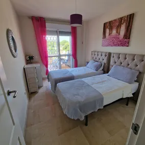Stylish 2 bed 2 bath property on Duquesa Fairways , 2 terraces,  2 pools - Image 5