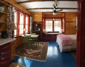 Gorgeous Mountain Top Cabin with Beautiful Views - Image 3
