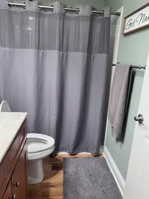 Lovely Louisville home w/pool! 3 bdrm & 3 bath - Image 4