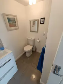 1 Bed Cottage - Sleeps 2 - Wifi - Image 2