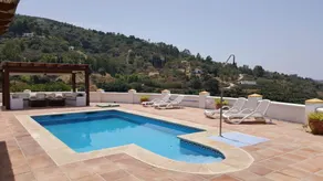 Moderne Villa in ruhiger Lage mit privatem Pool, Panoramablick und WiFi - Image 5