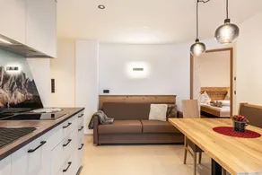 Apartamento vacacional \"Planerhof Apartment Lilie\" con vistas a la montaña, terraza comunitaria y wifi - Image 4