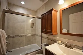 Renovated 2BR Villa with Spa, Water Views & Private Patio with Private Dip Pool! - Image 3