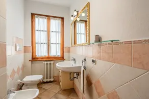 Apartamento 'La Casa Nel Verde' con terraza privada, Wi-Fi y aire acondicionado - Image 3
