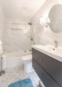 Beautiful brand new 3 bedroom home really close to the beach - Image 5