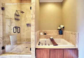 Spacious Lakeside Home, Pet-Friendly w/Dock & Boatslip - Image 3