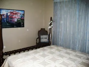 SUNseekers Getaway  2BR/1BA for 2-4 guests. Close to golf and rec centers - Image 4