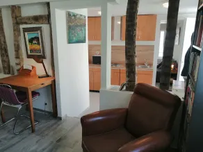 logement entier  paisible ,central, et confortable - Image 4
