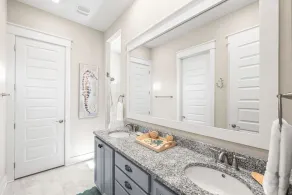 Beautifully decorated townhome across from luxury pool on 30A! Sleeps 6!  - Image 3
