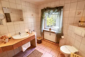 Graziosi appartamenti con giardino, piscina, piscina, centro benessere - Image 3