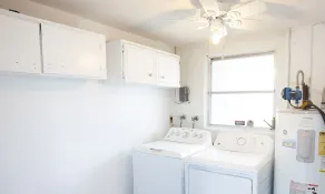 Private heated pool. Shark teeth, close to beaches, downtown, shopping, biking… - Image 3
