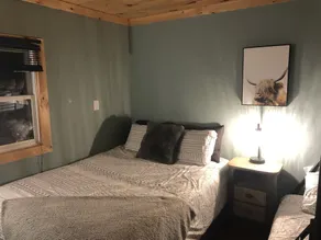 Cozy Waterfront Family Cottage - Arden on the Lake (Pet Friendly!) - Image 4