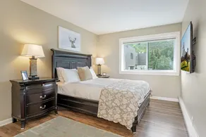 Newly remodeled condo in great location with fabulous views!! - Image 5